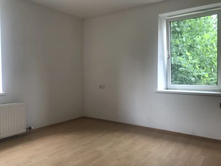 Helle 3 Zimmer Wohnung in zentraler Lage-Oberdorf mit gemütlichem Kachelofen - Photo 3