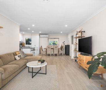 Stylish, Low-Maintenance Villa in Prime Seaford Location - Photo 1