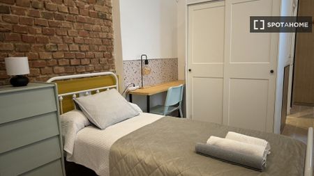 madrid, Community of Madrid 28039 - Photo 5