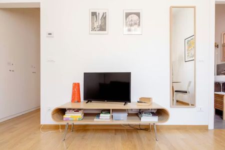 Via Canonica, Bologna, Emilia-Romagna 40126 - Photo 2