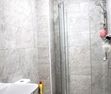 1 bedroom in a house share to rent - Photo 6