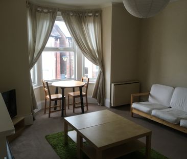 First Floor One Bedroom Maisonette for Rent in Central Southsea - Photo 2