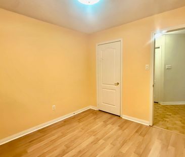 For Lease - 25 Grover Hill Avenue, Richmond Hill, Ontario - Photo 5