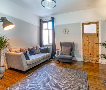 2 bed flat to rent in Biddlestone Road, Heaton, NE6 - Photo 4