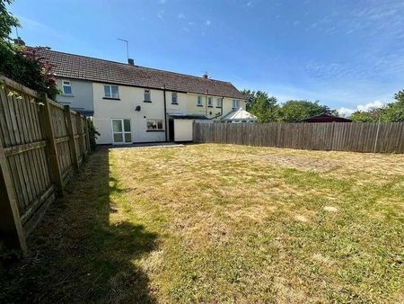 Elmlea Avenue, Fremington, Barnstaple, EX31 - Photo 5