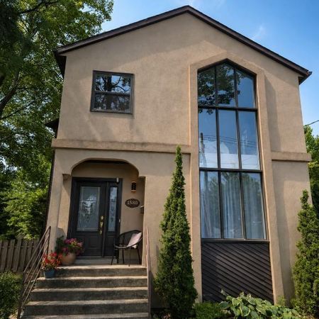Grande maison avec Bachelor - Photo 3