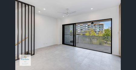 "Embrace Community and Comfort in Banyo!"... DUCTED AIR-CONDIOTIONING TO ALL ROOMS... POOL... GYM... BBQ AREA... - Photo 4