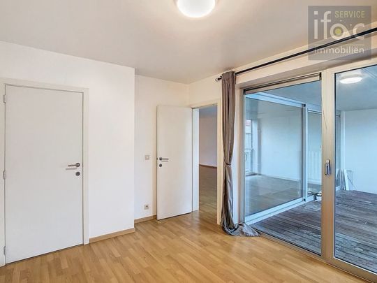 Appartement te huur - Photo 1