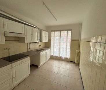 Appartement À Louer - Photo 1