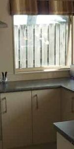 3 Bedroom Townhouse in Dinsdale - Photo 3