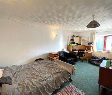 5 bedroom terraced house to rent - Photo 3
