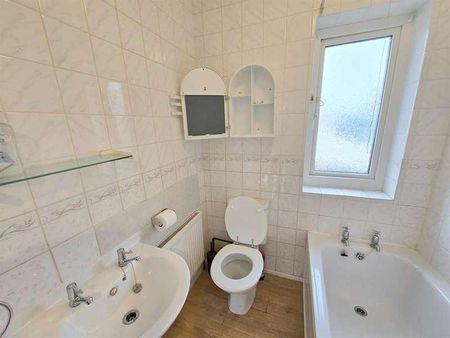 Providence Place, Scarborough, YO11 - Photo 3