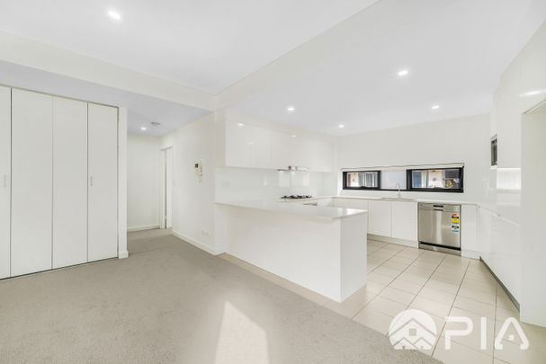 4.07/19-21 Wilson St Botany - Photo 1