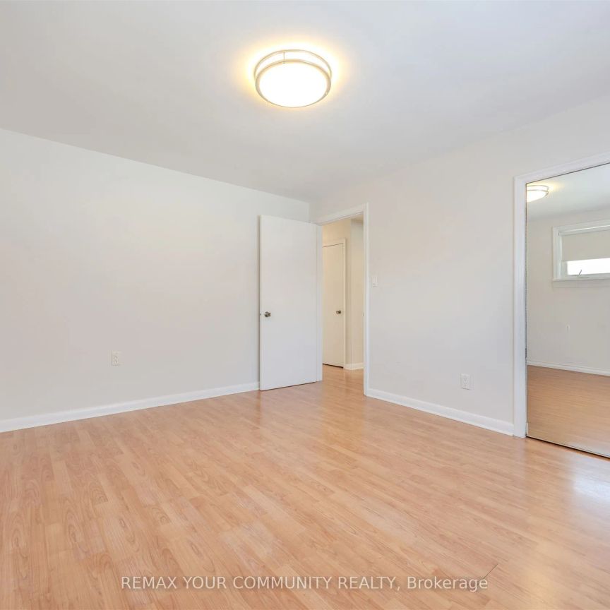 18 Railway Street #Upper - Photo 1