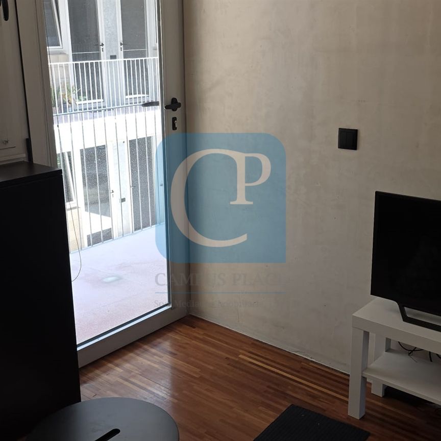Apartamento T1 em Porto - Foto 1