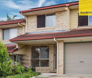 Brilliantly Located Townhouse with Solar - Photo 2