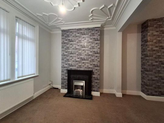 2 bedroom terraced house to rent - Photo 1