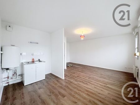 Location Appartement 1 pièce 30m² MELUN 77000 - Photo 4