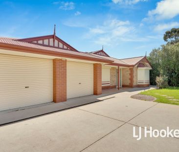 2 Medlow Road, BLAKEVIEW - Photo 2