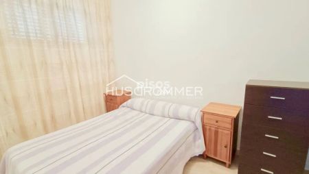 Piso en alquiler en Carrer del Bisbe Serra - Foto 4