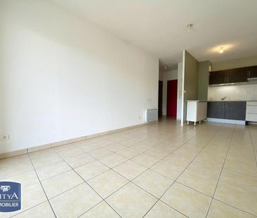 Location Appartement 2 pièces 41m² LE PONTET 84130 - Photo 1