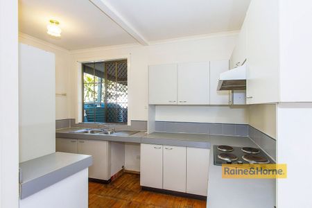 25 Broken Bay Road, Ettalong Beach, NSW 2257 - Photo 3