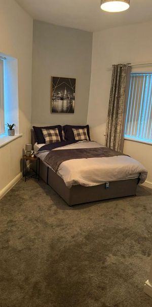 1 bedroom in a house share to rent - Photo 1