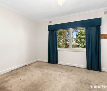 18 Percy Street, Newport, VIC 3015 - Photo 4