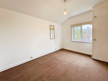 3 bedroom house to rent Thursby Road, NN1 - Photo 5