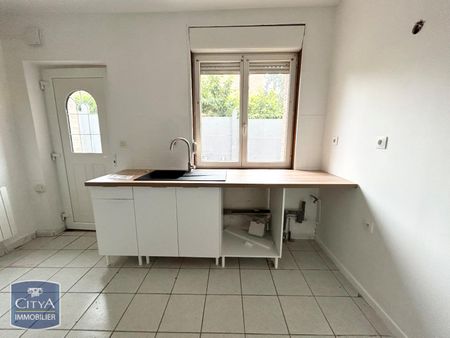 Location Maison 2 pièces 41m² VALENCIENNES 59300 - Photo 2