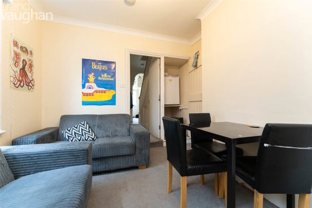 5 bedroom house to rent - Photo 1