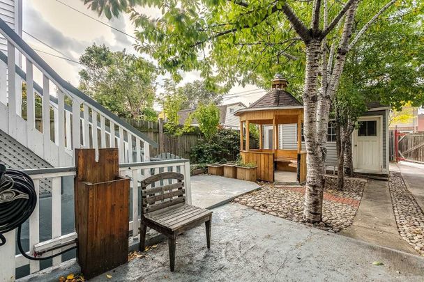 For Lease - 273 Rosslyn Avenue Unit# 2, Hamilton, Ontario - Photo 1