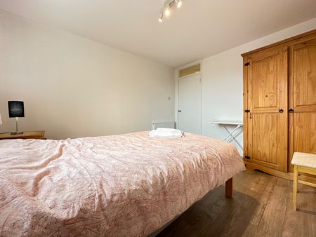 3 Bed Flat, Dumbryden Grove, EH14 - Photo 4