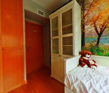 Piso 2 habitaciones de 104 m² en Madrid (28037) - Photo 2