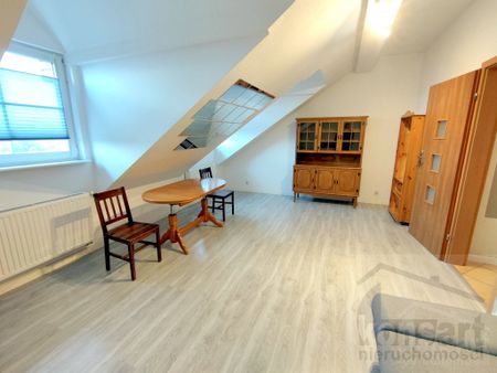 Przestronna kawalerka, osobna kuchnia - Zdjęcie 2