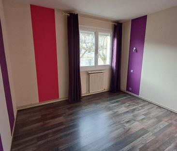 Location Appartement 3 pièces 59m² MILLAU 12100 - Photo 4
