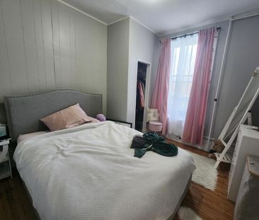 379 Bronson Avenue - 2 - Photo 6
