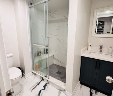 For Lease - 5548 Heathcote Walk, Mississauga, Ontario - Photo 1