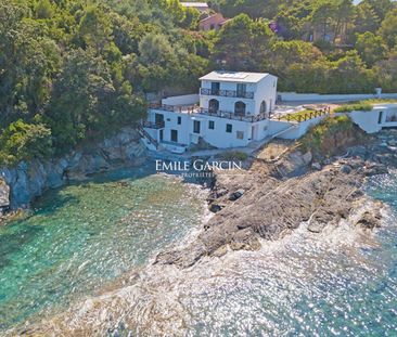 Maison à louer pieds dans l'eau dans le cap Corse - Photo 1