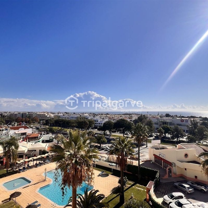 Faro, Albufeira, Albufeira e Olhos de Água, Portugal, Albufeira, Faro 8200-184 - Photo 1