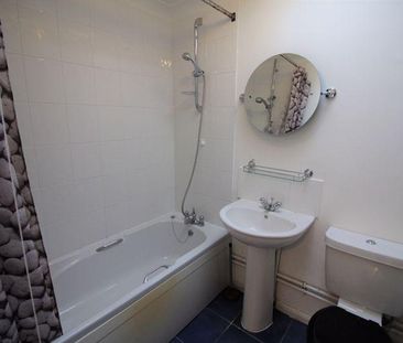 3 bedroom bungalow to rent - Photo 6