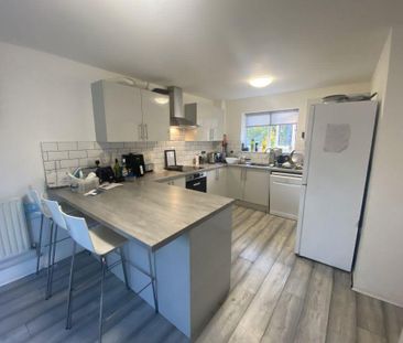 1 bedroom in a house share to rent - Photo 6