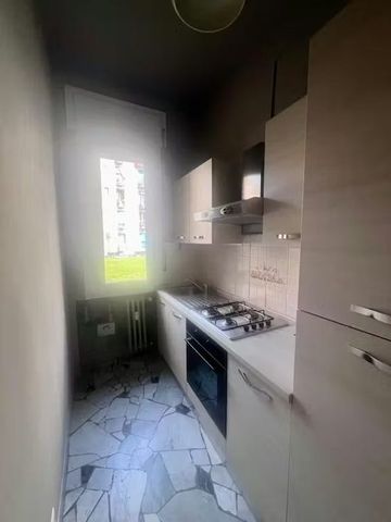 Via Vincenzo Giordano Orsini, Milan, Lombardy 20147 - Photo 2