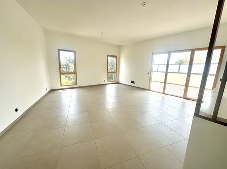 LOCATION - 141M2 - 3 CHAMBRES - TERRASSE DE 65M2 - APPARTEME , Lyon - Photo 2