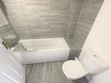 Terraced House - Photo 3