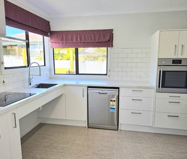 SEARCH NO LONGER ... - Photo 5