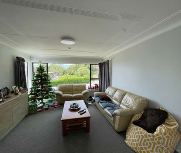 Elevated and sunny home in a great location - Photo 1