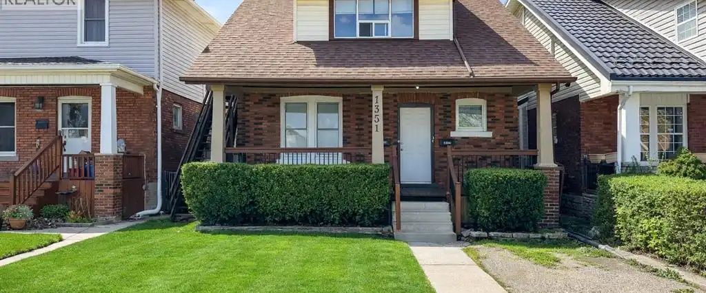 1351 MARENTETTE AVENUE Unit# UPPER — 2 Bedroom - Photo 1