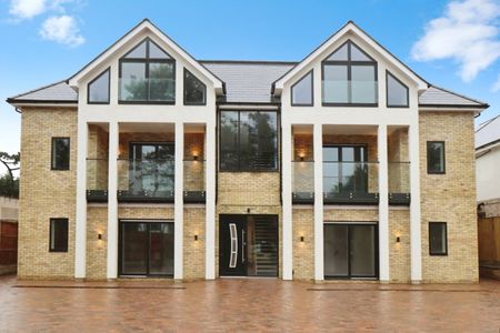 1 bedroom Flat To Let - Photo 5