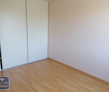 Location Appartement 2 pièces 53m² MARMANDE 47200 - Photo 2